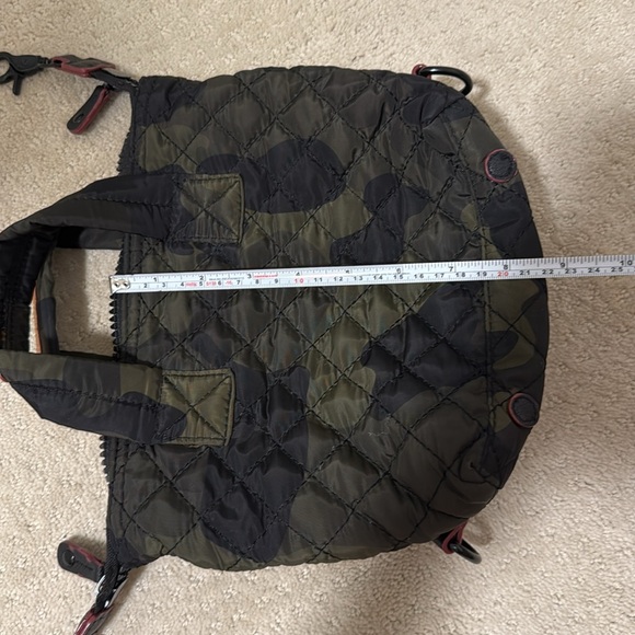Camo quilted nylon mini handbag MZ Sutton inspired like new - Picture 12 of 14